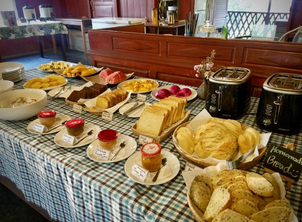 Sambor Village Hotel Kâmpóng Thum Bagian luar foto