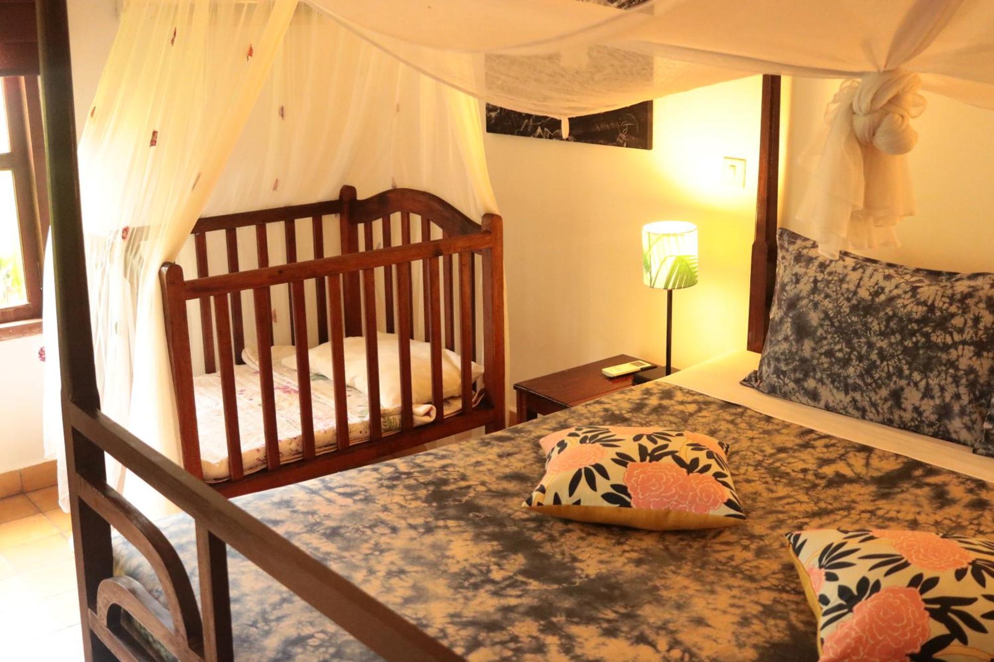 Sambor Village Hotel Kâmpóng Thum Bagian luar foto